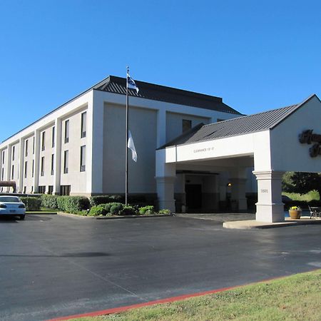 Hampton Inn Lindale/Tyler Bagian luar foto