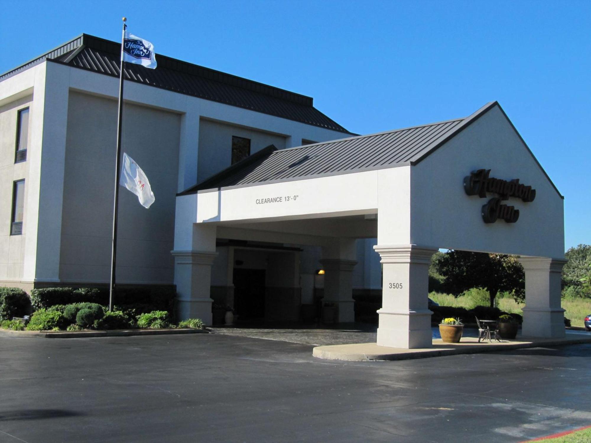 Hampton Inn Lindale/Tyler Bagian luar foto
