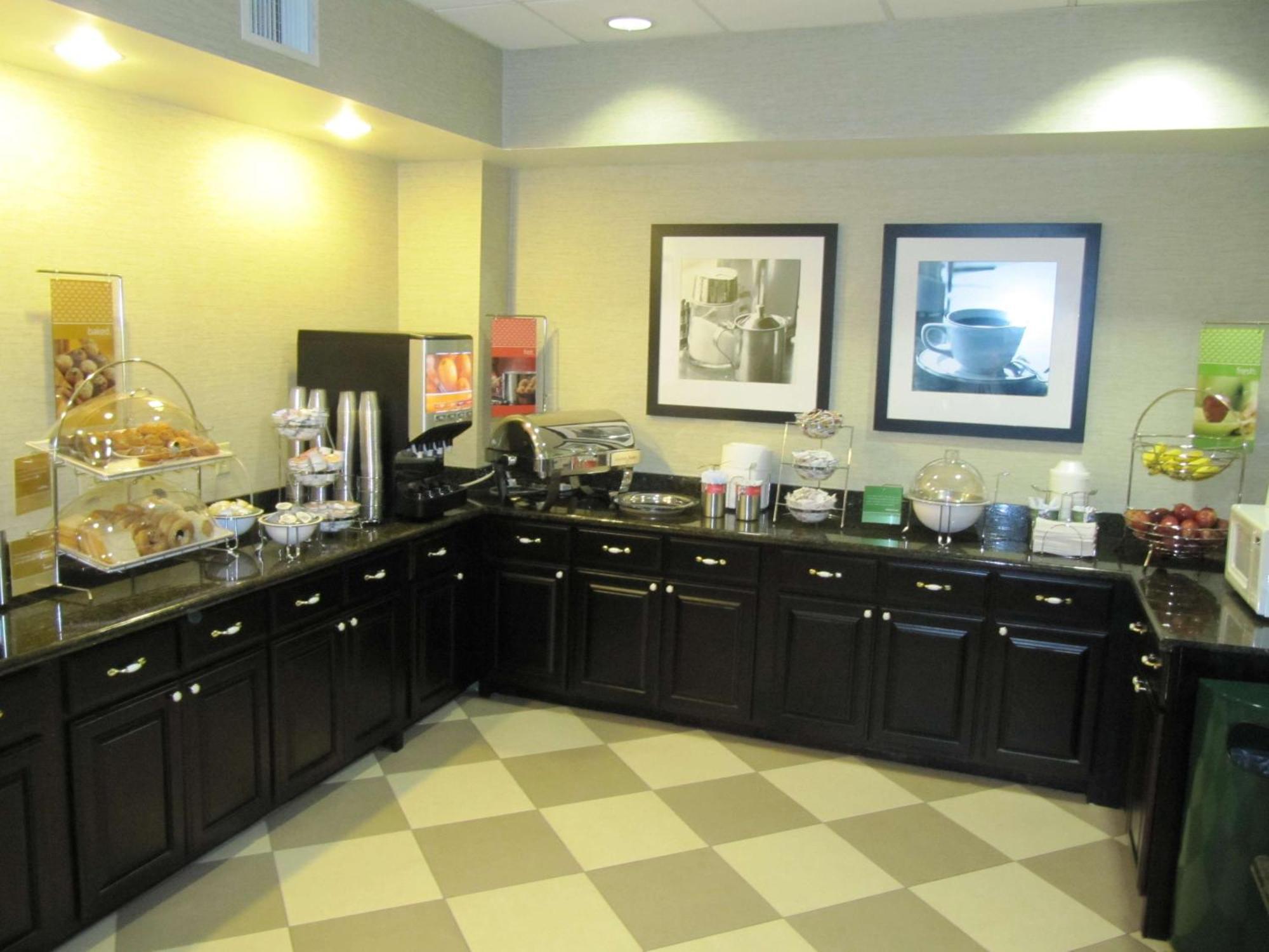 Hampton Inn Lindale/Tyler Bagian luar foto